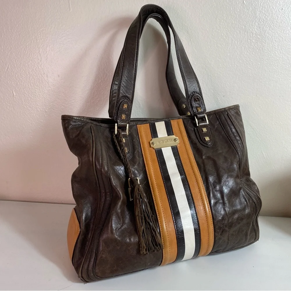 Lamb Fadeout Leather Stripe Purse - Picture 15 of 15